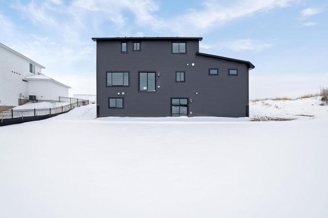 470 Sea Wing Boulevard, Prescott, WI 54021