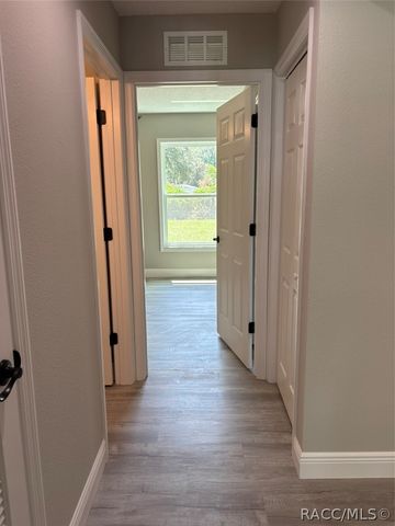 8468 N Empire Avenue, Dunnellon, FL 34433