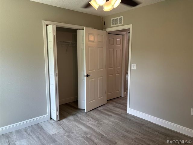 8468 N Empire Avenue, Dunnellon, FL 34433
