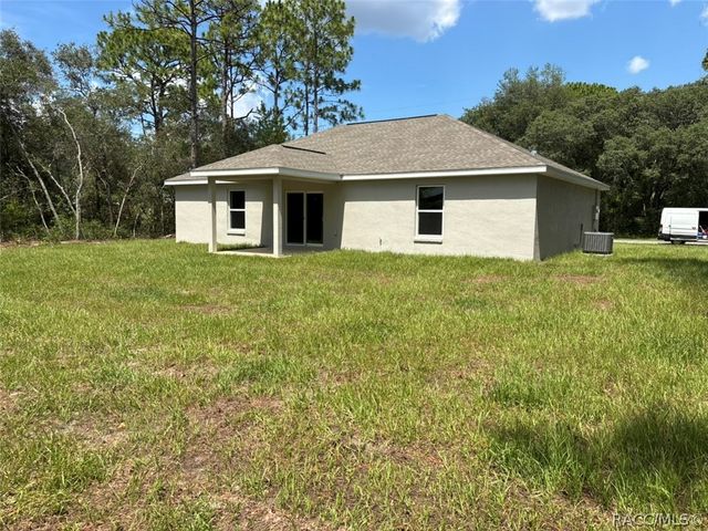 8468 N Empire Avenue, Dunnellon, FL 34433