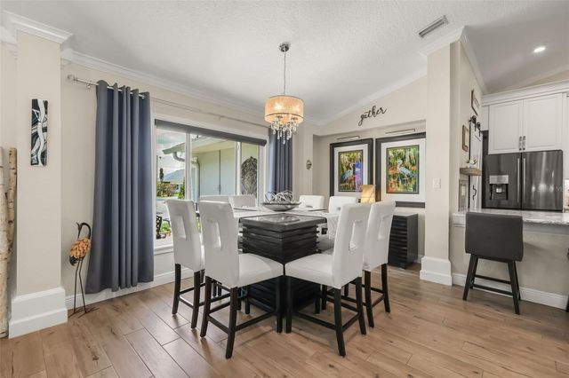 33000 LAKESHORE DRIVE, Tavares, FL 32778