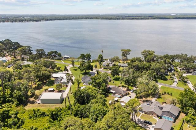 33000 LAKESHORE DRIVE, Tavares, FL 32778