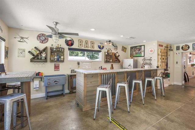 33000 LAKESHORE DRIVE, Tavares, FL 32778