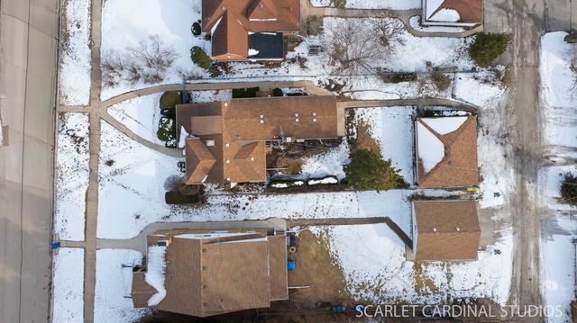 123 W Monroe Street, Villa Park, IL 60181