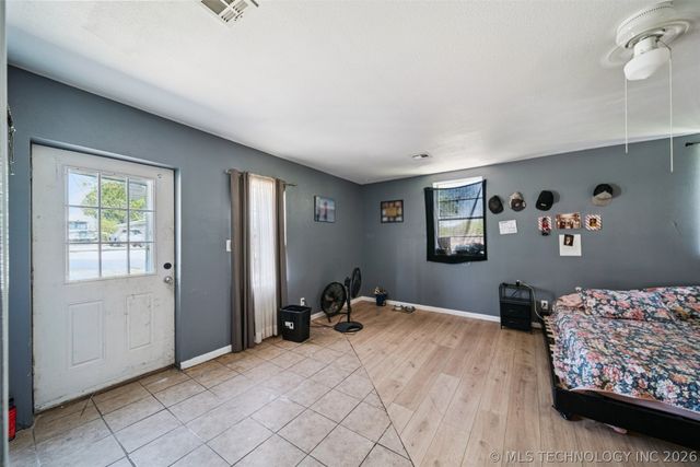 124 E Mill Avenue, Sapulpa, OK 74066