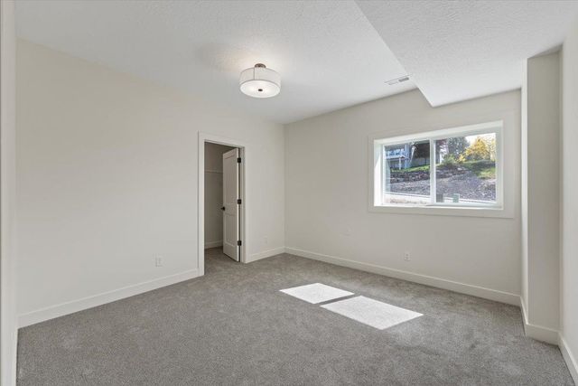 8930 E Ridgeline Ln, Spokane, WA 99217