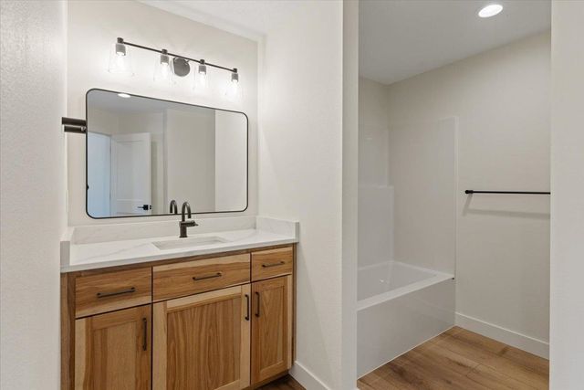 8930 E Ridgeline Ln, Spokane, WA 99217