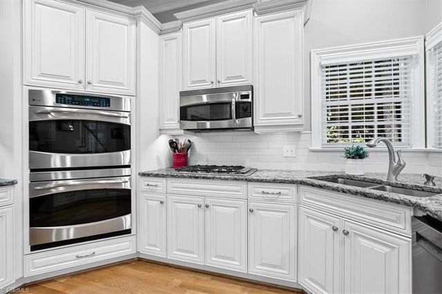 7103 Lake Henson Drive, Summerfield, NC 27358