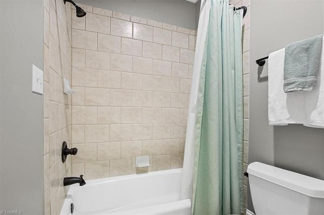 7103 Lake Henson Drive, Summerfield, NC 27358
