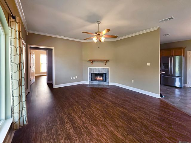13344 David Lee Dr, Walker, LA 70785