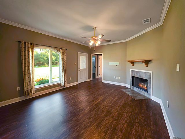 13344 David Lee Dr, Walker, LA 70785
