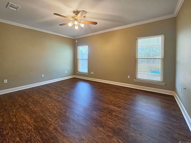 13344 David Lee Dr, Walker, LA 70785