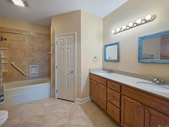 13344 David Lee Dr, Walker, LA 70785