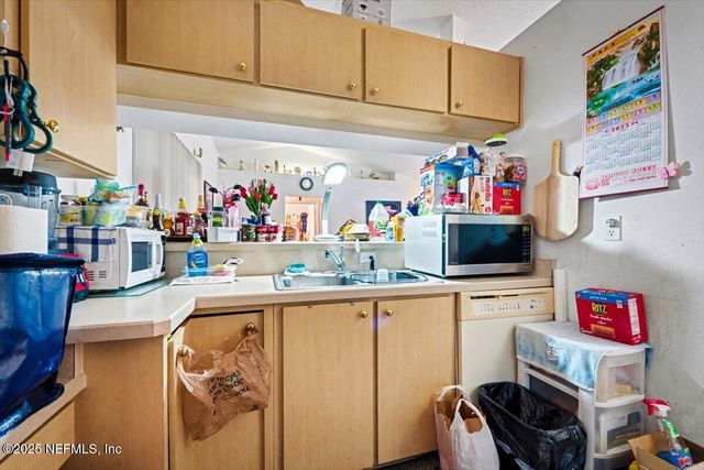 8 RYDER Place, Palm Coast, FL 32164