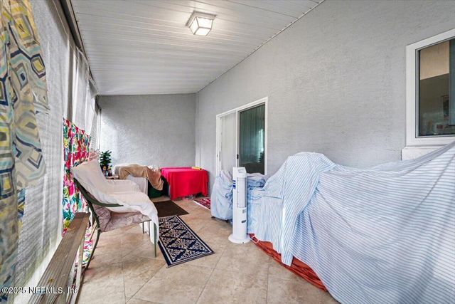 8 RYDER Place, Palm Coast, FL 32164