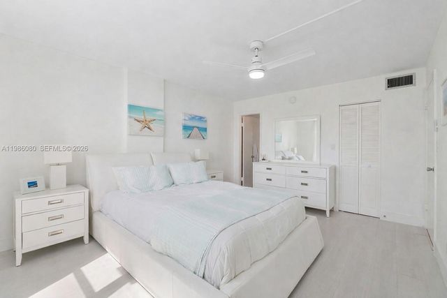 109 Royal Park Drive 2F, Oakland Park, FL 33309