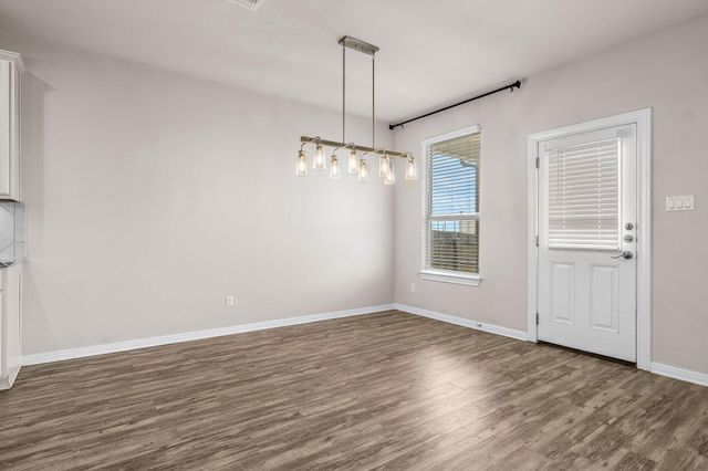 83 Prospector LN, Liberty Hill, TX 78642