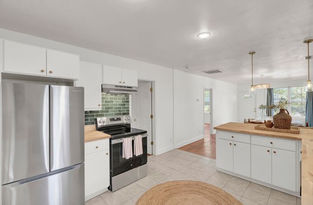 4758 Aster Drive, North Charleston, SC 29405