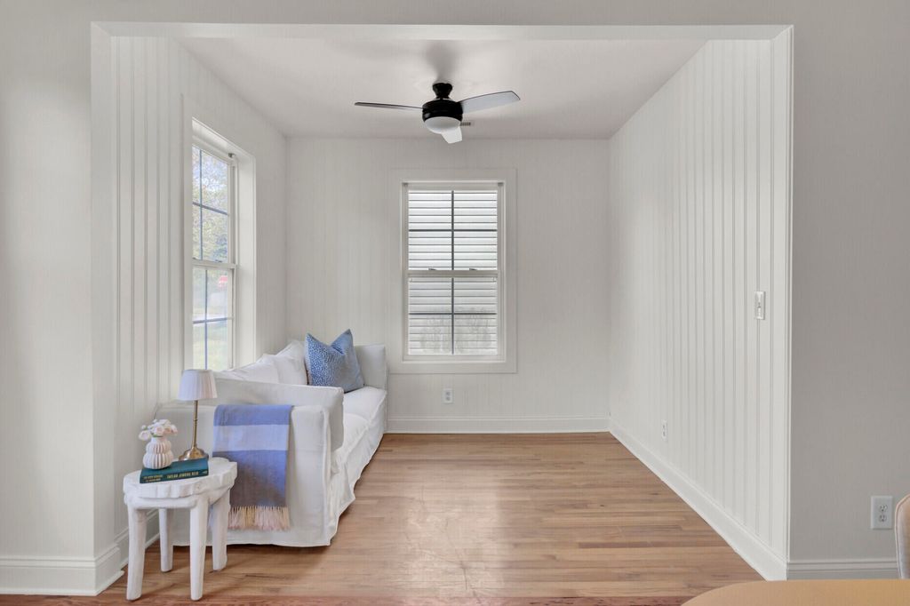 Image 13 of property listing at 4758 Aster Drive, North Charleston, SC 29405