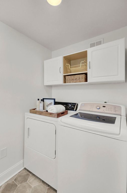 Image 32 of property listing at 4758 Aster Drive, North Charleston, SC 29405