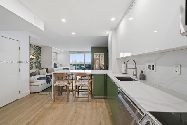 2301 Collins Ave 1429, Miami Beach, FL 33139