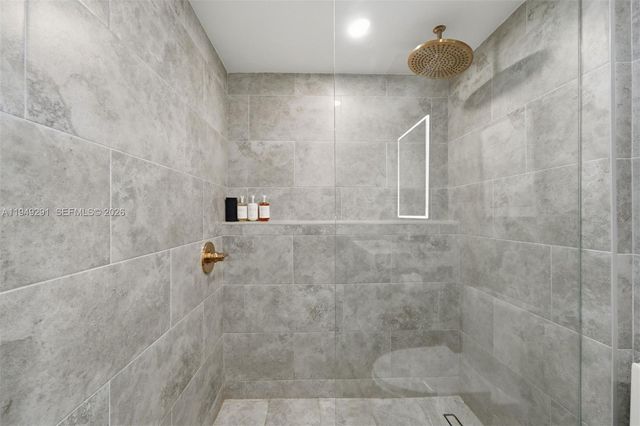 2301 Collins Ave 1429, Miami Beach, FL 33139