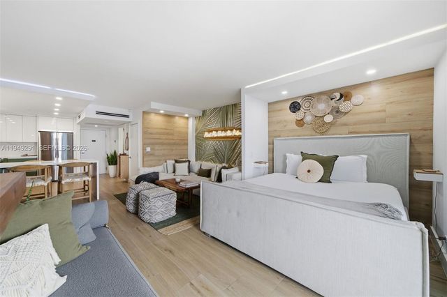 2301 Collins Ave 1429, Miami Beach, FL 33139