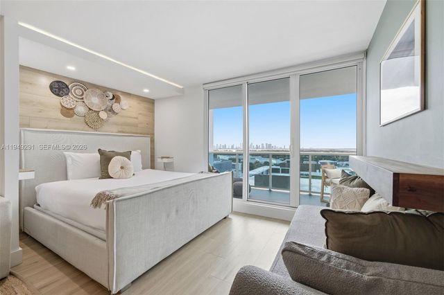 2301 Collins Ave 1429, Miami Beach, FL 33139