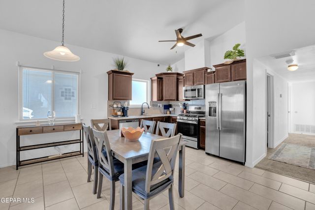 14364 Nick Drahos Lane, Horizon City, TX 79928