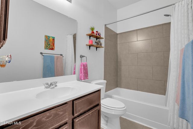 14364 Nick Drahos Lane, Horizon City, TX 79928