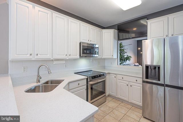 843 YACHT CLUB DR, Ocean Pines, MD 21811