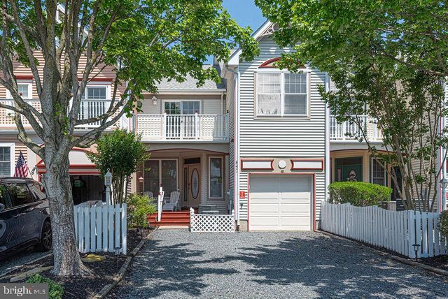 843 YACHT CLUB DR, Ocean Pines, MD 21811