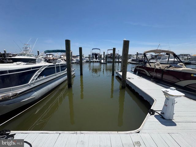 843 YACHT CLUB DR, Ocean Pines, MD 21811
