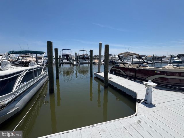 843 YACHT CLUB DR, Ocean Pines, MD 21811