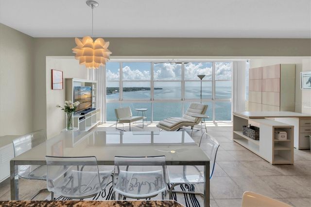 7200 SUNSHINE SKYWAY LN S 15H, St Petersburg, FL 33711