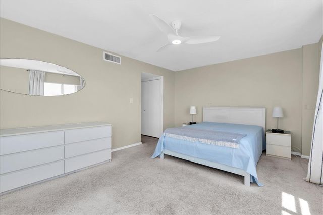 7200 SUNSHINE SKYWAY LN S 15H, St Petersburg, FL 33711