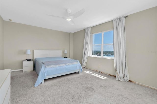 7200 SUNSHINE SKYWAY LN S 15H, St Petersburg, FL 33711