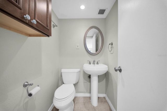 7200 SUNSHINE SKYWAY LN S 15H, St Petersburg, FL 33711
