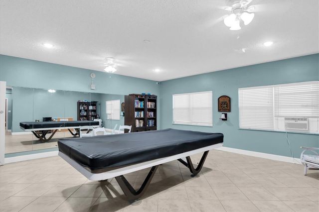 7200 SUNSHINE SKYWAY LN S 15H, St Petersburg, FL 33711