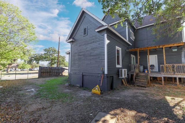 1101 Irma Street, Brownwood, TX 76801