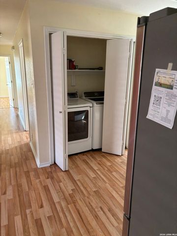 10730 Shaenmeadow, San Antonio, TX 78254