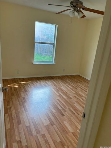 10730 Shaenmeadow, San Antonio, TX 78254