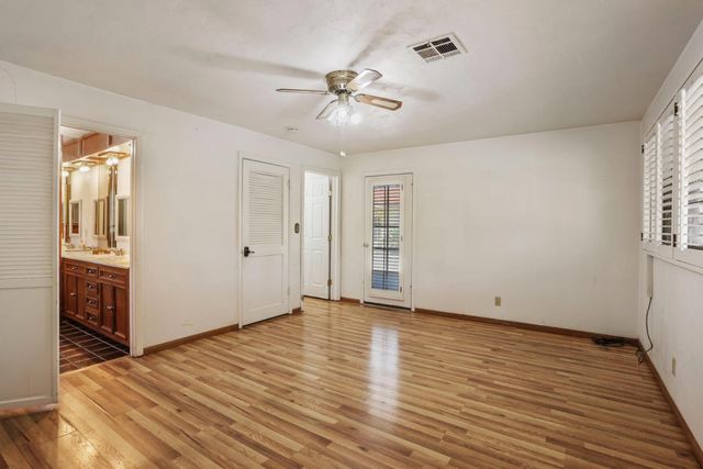 8932 N Highway 99, Stockton, CA 95212