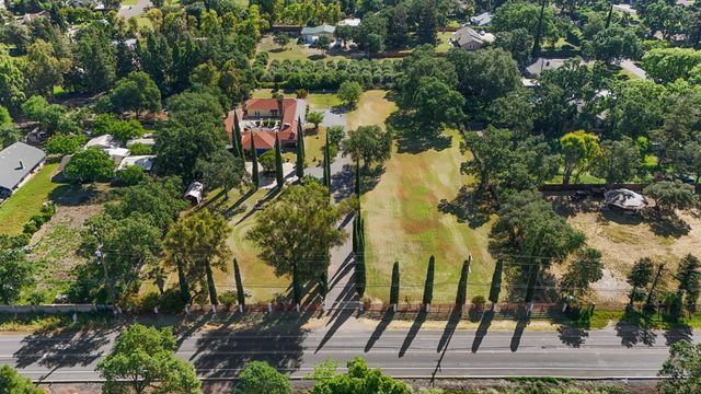 8932 N Highway 99, Stockton, CA 95212