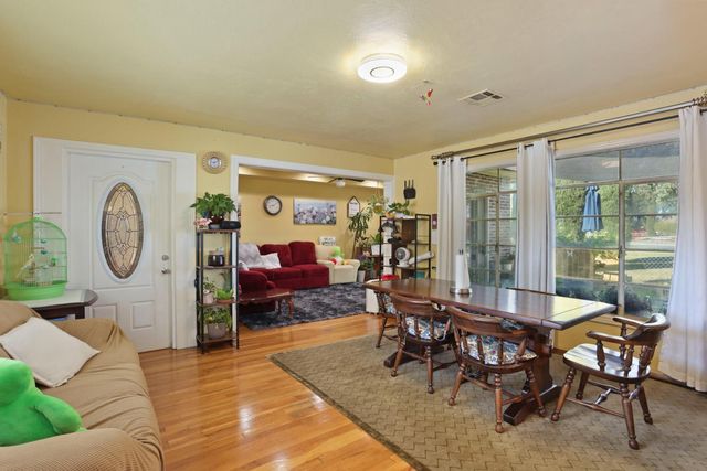 8932 N Highway 99, Stockton, CA 95212