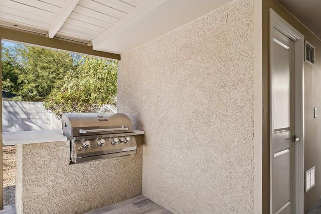 4144 N 36th Street, Phoenix, AZ 85018