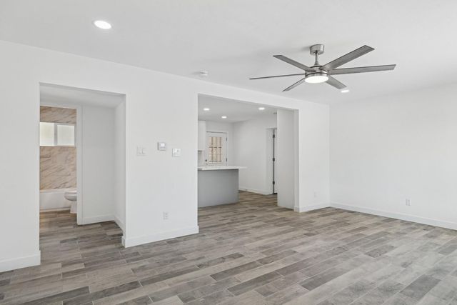 4144 N 36th Street, Phoenix, AZ 85018