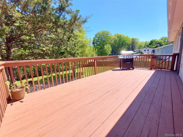 36 Tamar Drive, Valley Cottage, NY 10989