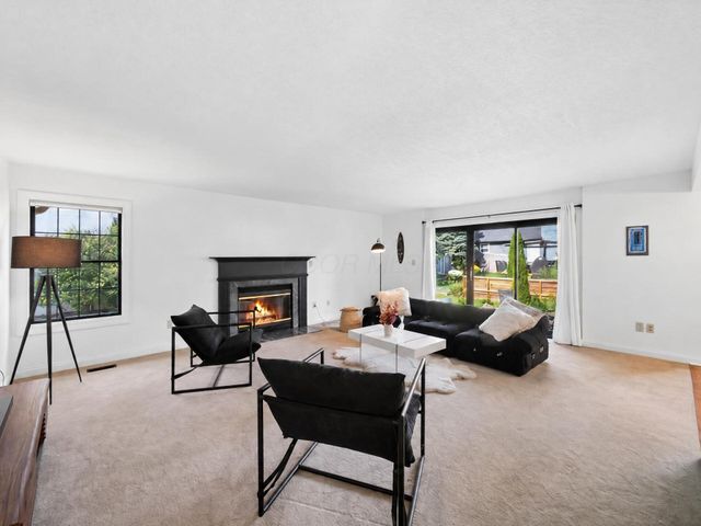 516 Big Rock Court, Westerville, OH 43082
