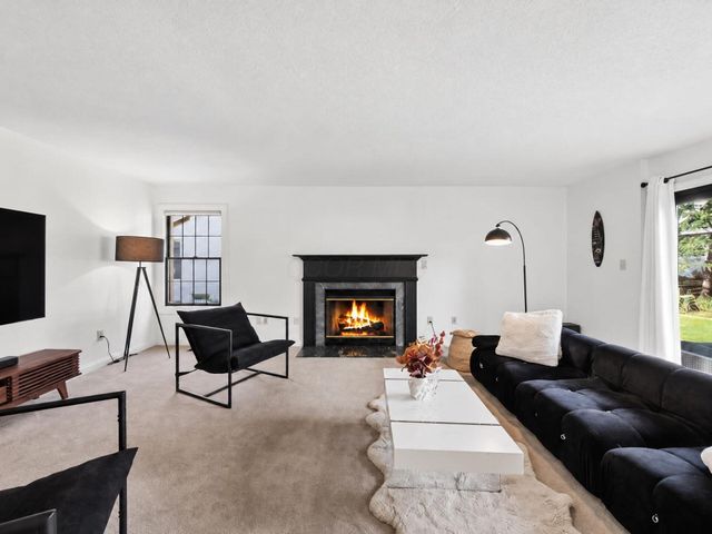 516 Big Rock Court, Westerville, OH 43082